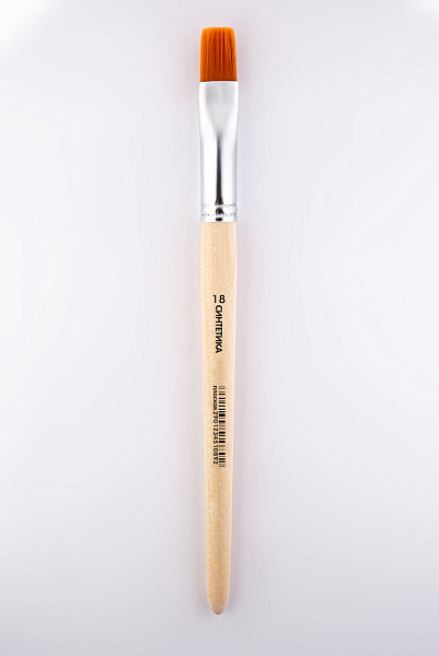 Кисть синтетика плоская №18