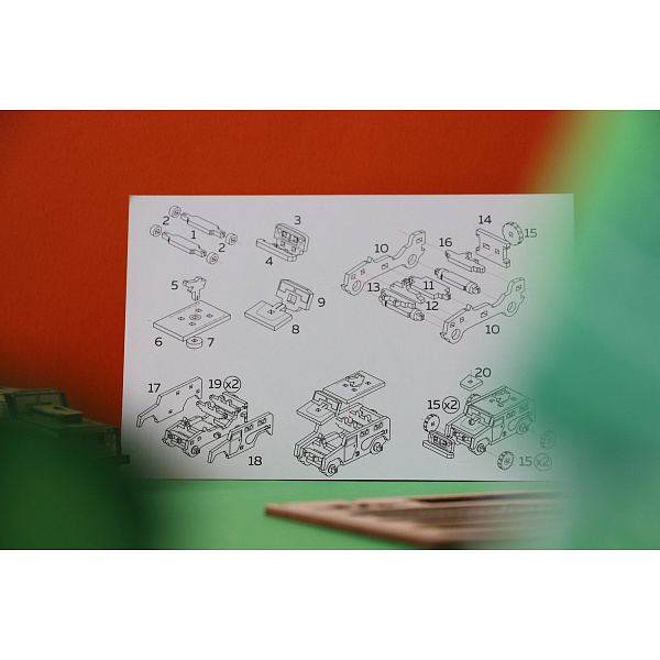 Конструктор деревянный Uniwood UNIT Бронеавтомобиль военный