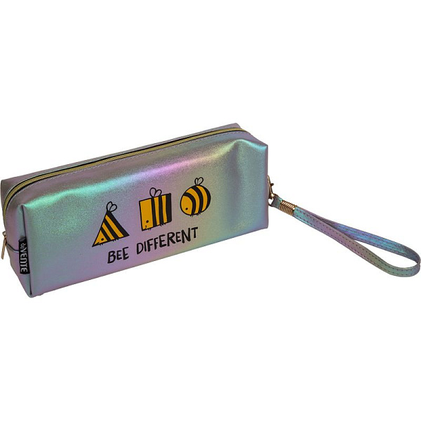 Пенал-косметичка "deVENTE. Вредьма" 21,5x8x5 см, прямоуг.для 75 пр на молнии, блестящая искус.кожа ,с ручкой-петлей на карабине