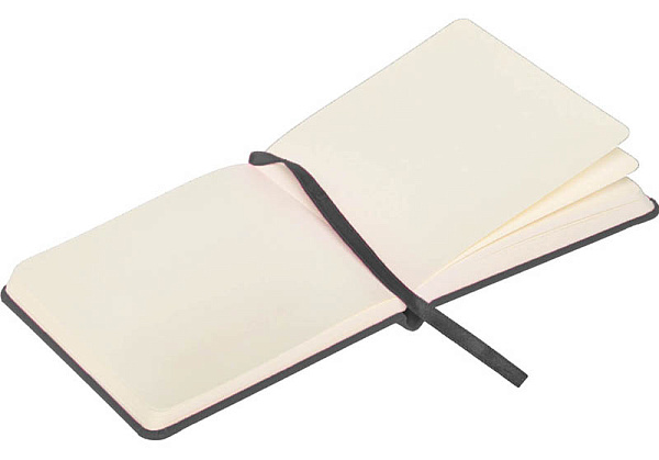 Скетчбук для зарисовок Sketchmarker, черный, тв. обложка с резинкой, 140 г/м, 12x12 см, 80 л. бумага слоновая кость