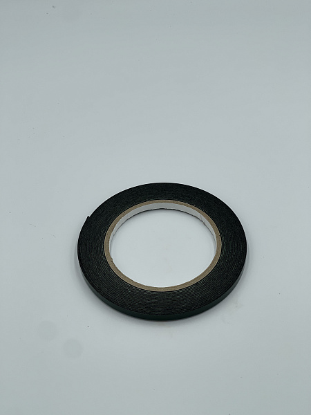 Клейкая лента двусторонняя на вспененной основе  6мм*5м (спайка 48 штук) цена за 1 штуку 