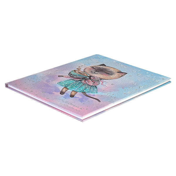 Дневник 1-11 кл. 48 л. тв.переплет "КОШКА-КРАСАВИЦА" тиснение голографической фольгой, глянцевая ламинация, печать в одну краску