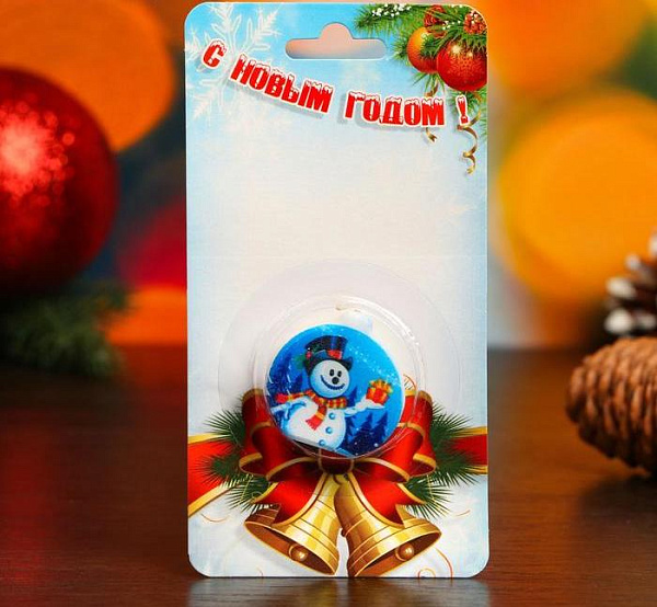 Свеча-медальон "Снеговик" 4х4см