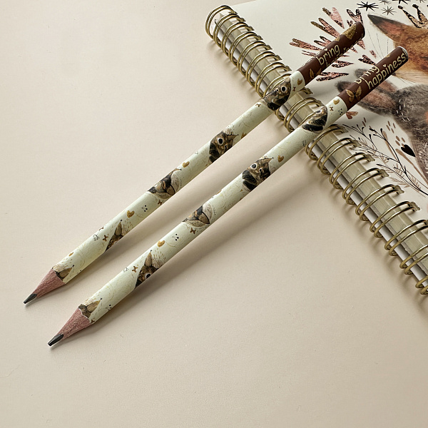 Карандаш ч/г "LOVE ME. КОТИКИ ПРИНОСЯТ СЧАСТЬЕ."  НВ  