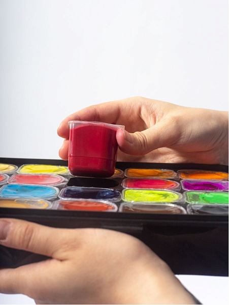 Гуашь 24 цвета по 30 мл. "Малевичъ" в пластиковом пенале