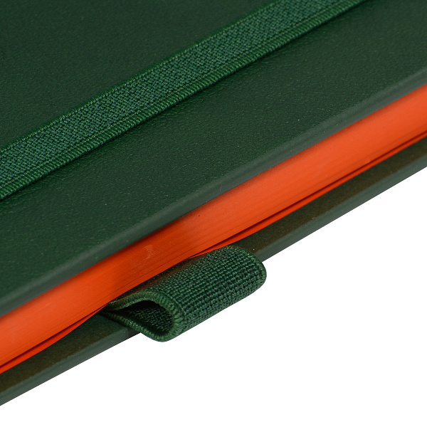 Ежедневник недат А5 "MONACO" (ЗЕЛЕНЫЙ)