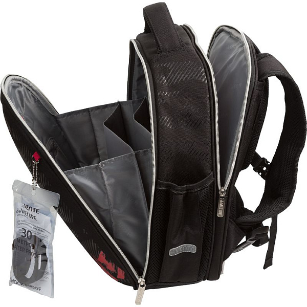 Рюкзак школьный "deVENTE. Junior. Gamer" жесткий 35x27x13 см (14 л) вес 800 г, 1 отделение на молнии с разделителями для учебников, с органайзером, 1 отделение для формата A4, 2 боковых кармана сеточкой на резинке, эргономичная формоустойчивая спинка
