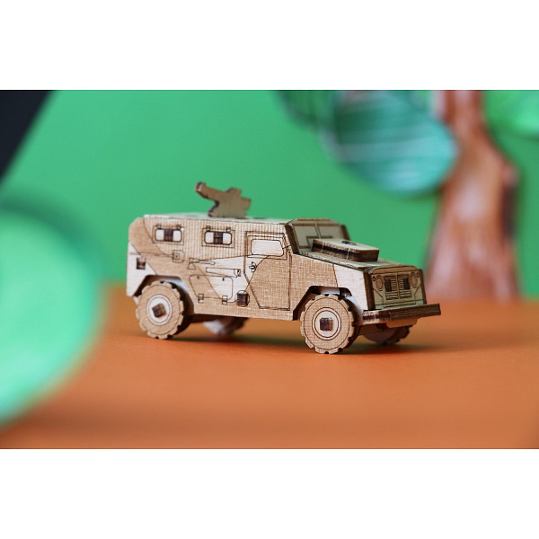 Конструктор деревянный Uniwood UNIT Бронеавтомобиль военный