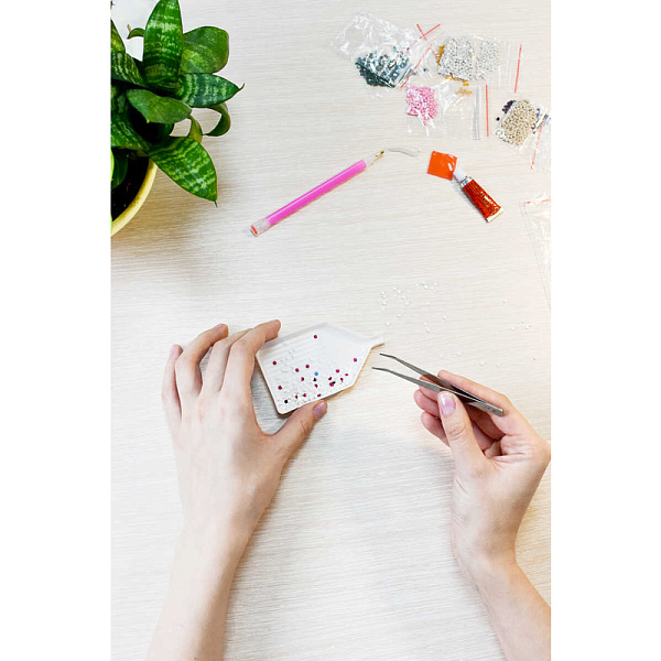 Алмазная мозаика 40*50 см "НЕЖНЫЕ КРАСКИ ЛЕТА" (25 цветов страз, холст на подрамнике с напечатенной картиной, покрытый клеевым слоем и защитной пленкой, п