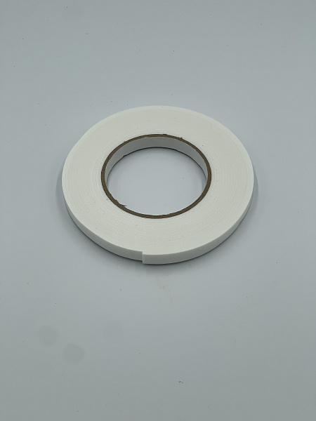 Клейкая лента двусторонняя на вспененной основе 12мм*5м (спайка 24 штук) цена за 1 штуку 